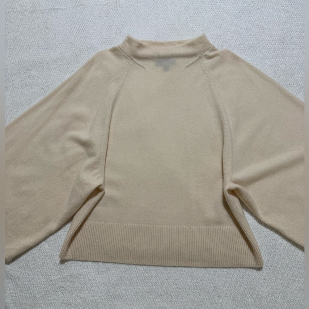 BR Banana Republic S Mock Neck Long Wide Sleeve Ivory Cashmere Sweater Oversized - Picture 9 of 12